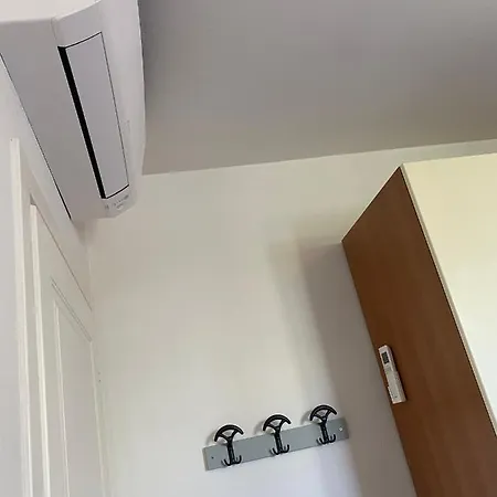 Delightful 2 Bedrooms With Patio.